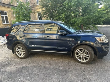 Авто Ford Explorer 2016 № 8556193