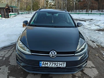Авто Volkswagen Golf 2018 № 8556211