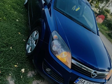 Авто Opel Astra 2004 № 8556357