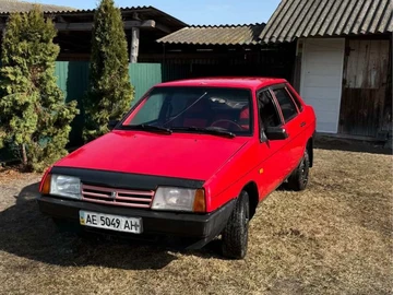 Авто ВАЗ 21099 1993 № 8556487