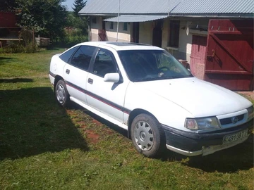Авто Opel Vectra 1993 № 8556503