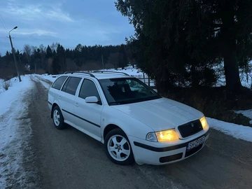 Авто Skoda 100 2002 № 8556611