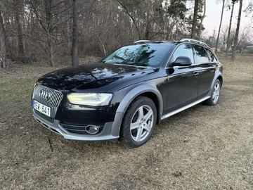 Авто Audi Quattro 2012 № 8556626