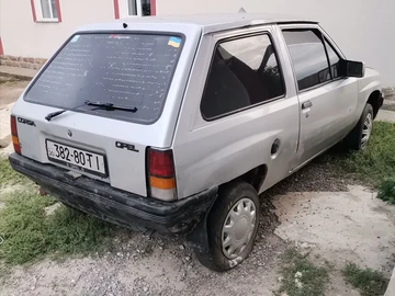 Авто Opel Corsa 1988 № 8556700