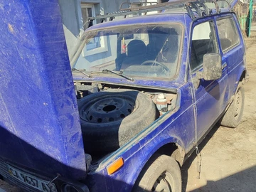 Авто ВАЗ 21213 2002 № 8556731
