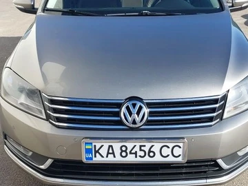 Авто Volkswagen Passat Variant 2012 № 8556765