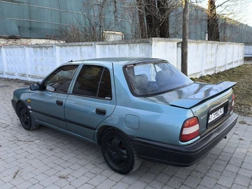 Авто Nissan Sunny 1995 № 8556774