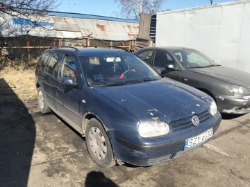 Авто Volkswagen Golf 2001 № 8556964