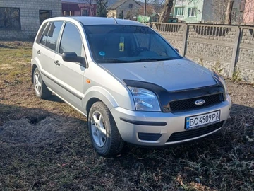 Авто Ford Fusion 2003 № 8556979
