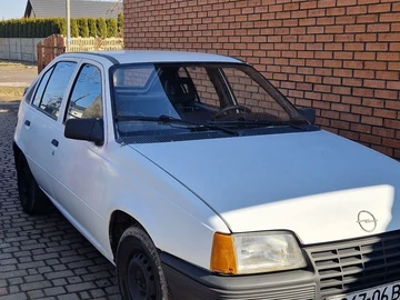 Авто Opel Kadett 1987 № 8556998