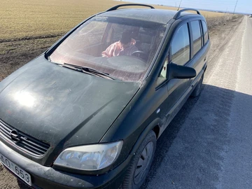 Авто Opel Zafira 2002 № 8557000