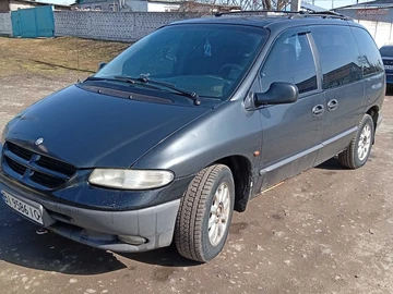 Авто Chrysler Voyager 2000 № 8557005