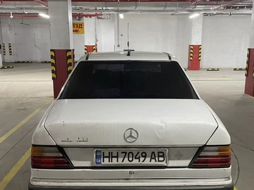 Авто Mercedes E Серия 1991 № 8557059