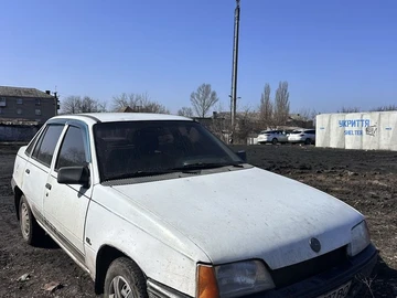 Авто Opel Kadett 1990 № 8557287