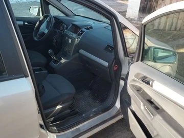 Авто Opel Zafira 2006 № 8557290