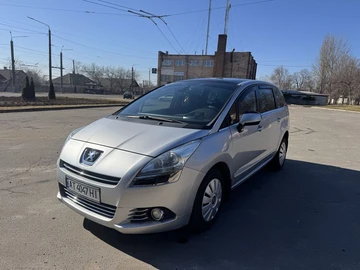 Авто Peugeot 5008 2009 № 8557327