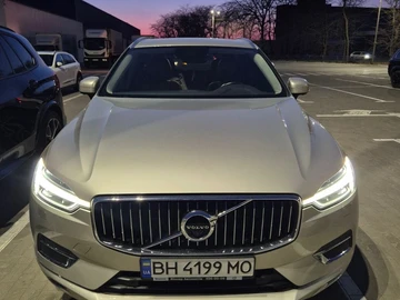 Авто Volvo Xc60 2018 № 8557343