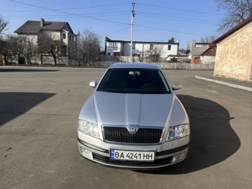 Авто Skoda 105 120 2006 № 8557403