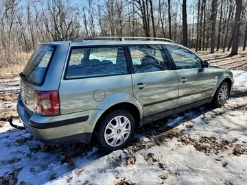 Авто Volkswagen Passat Hatchback 2002 № 8557630