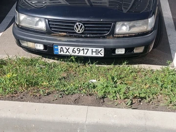 Авто Volkswagen Passat Variant 1995 № 8557638