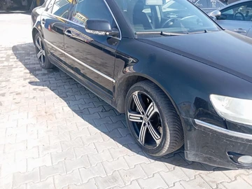 Авто Volkswagen Phaeton 2005 № 8557759