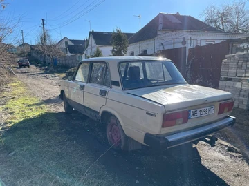 Авто ВАЗ 2107 1994 № 8557994