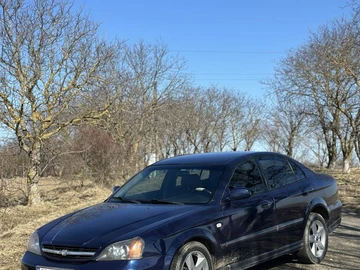 Авто Chevrolet Evanda 2005 № 8557997