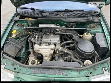 Авто Renault Megane 1998 № 8558059