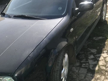 Авто Volkswagen Golf 2000 № 8558086