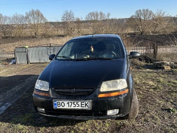Авто Chevrolet Aveo 2004 № 8558268
