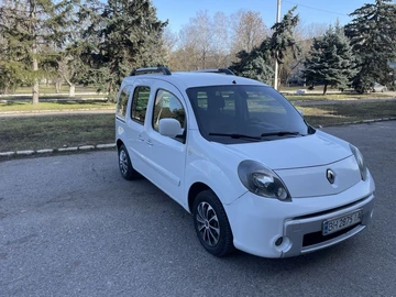 Авто Renault Kangoo Passenger 2011 № 8558406