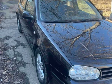 Авто Volkswagen Golf 2002 № 8558599