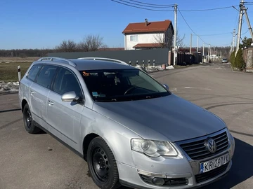 Авто Volkswagen Passat Variant 2007 № 8558687