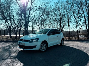 Авто Volkswagen Polo 2013 № 8558798