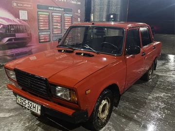 Авто ВАЗ 2107 1986 № 8558866