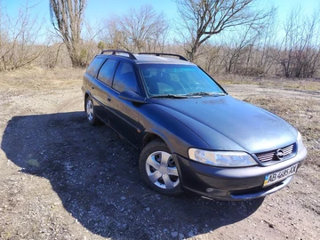 Авто Opel Vectra 1998 № 8558904