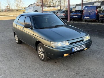 Авто ВАЗ 2112 2007 № 8558912