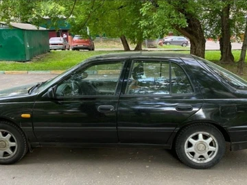 Авто Nissan Sunny 1993 № 8558995