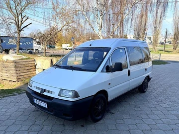 Авто Citroen Jumpy 2000 № 8559033