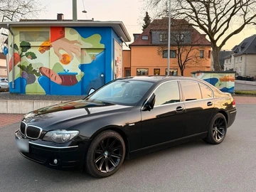 Авто BMW 7 Серия 2005 № 8559035