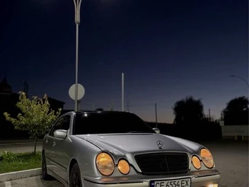 Авто Mercedes 220 2000 № 8559190