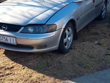 Авто Opel Vectra 1998 № 8559201