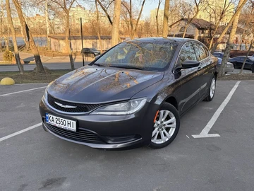 Авто Chrysler 200 2016 № 8559289