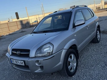 Авто Hyundai Tucson 2006 № 8559344