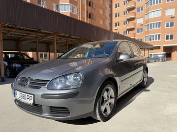 Авто Volkswagen Golf 2004 № 8559659