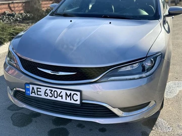 Авто Chrysler 200 2014 № 8559682
