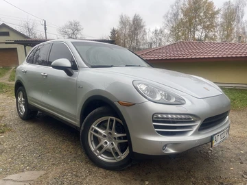 Авто Porsche Cayenne 2013 № 8559686