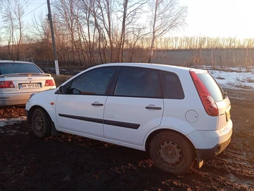 Авто Ford Fiesta 2007 № 8559710