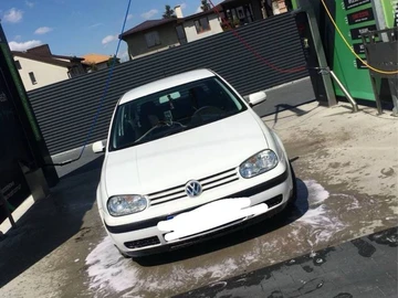 Авто Volkswagen Golf 2000 № 8559859