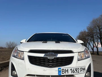 Авто Chevrolet Cruze 2014 № 8559893